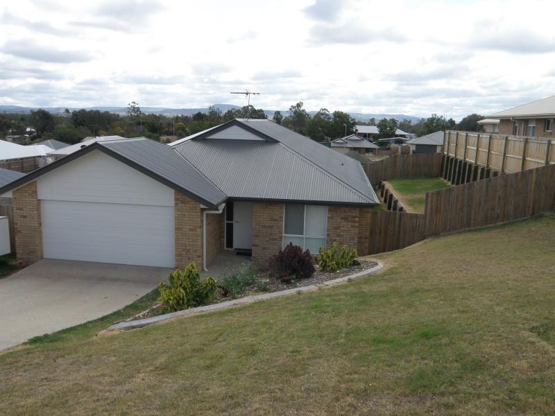 22 Valley View Drive, Biloela QLD 4715