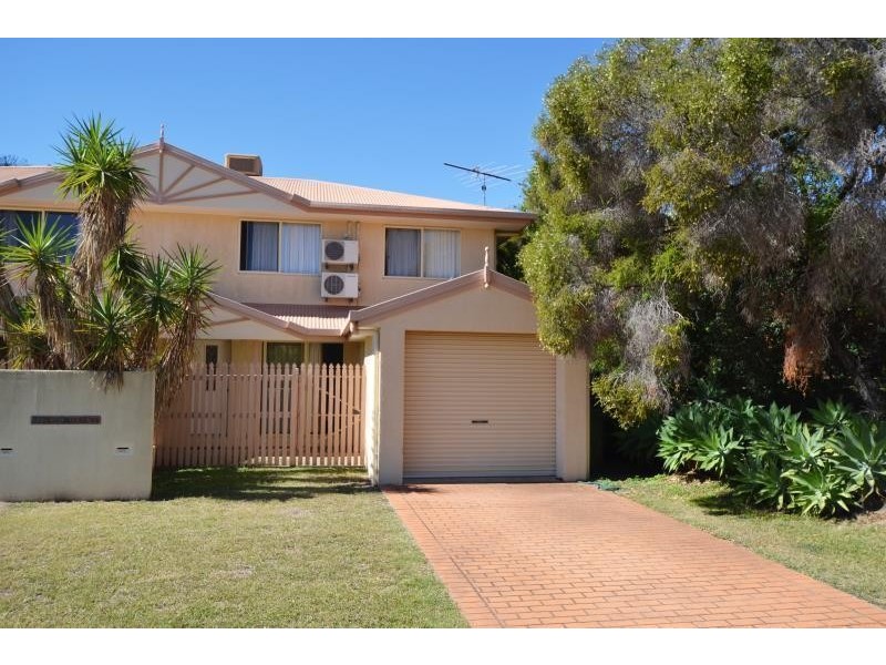 2/2 Bauerle Court, Biloela QLD 4715