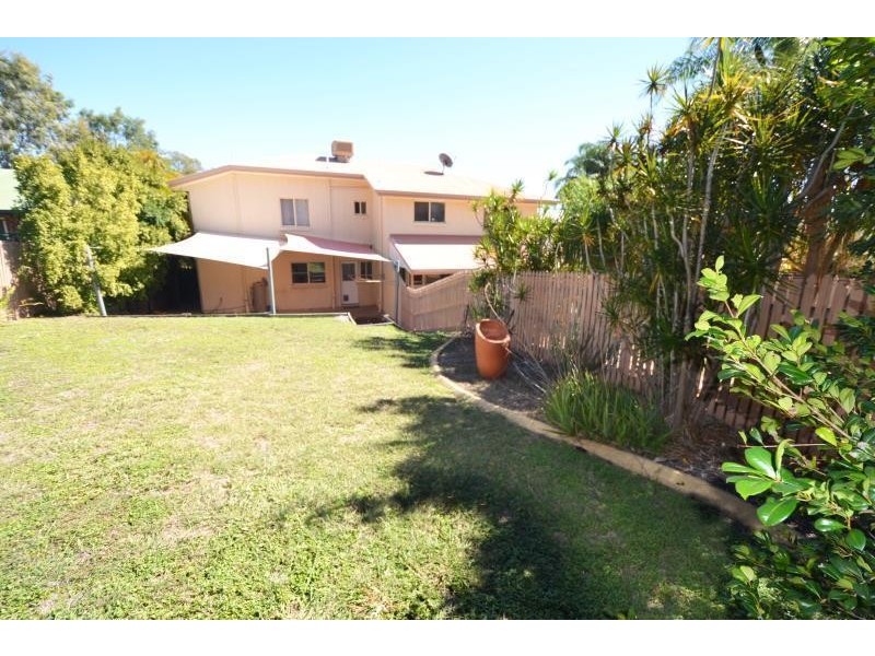 2/2 Bauerle Court, Biloela QLD 4715