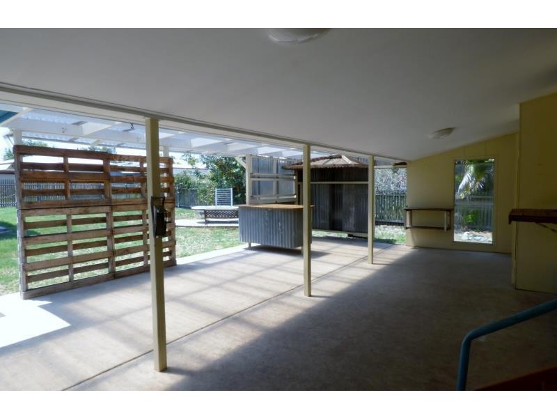 100 Kariboe Street, Biloela QLD 4715