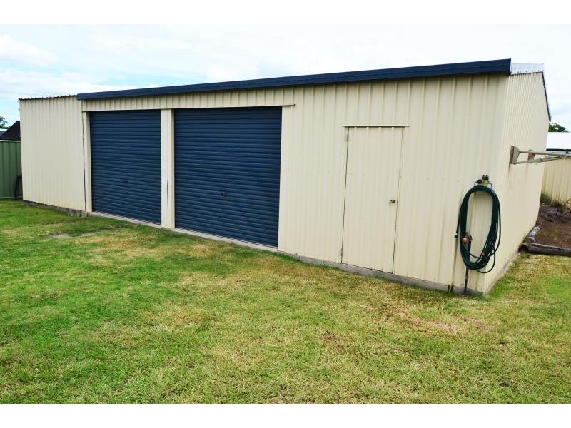 5 Kroombit Street, Biloela QLD 4715