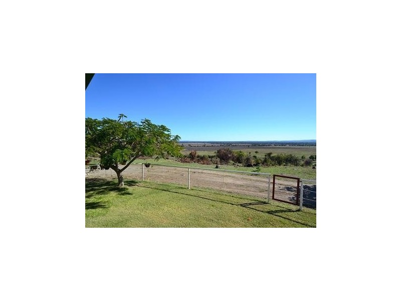 100  Mullers Road, Thangool QLD 4716