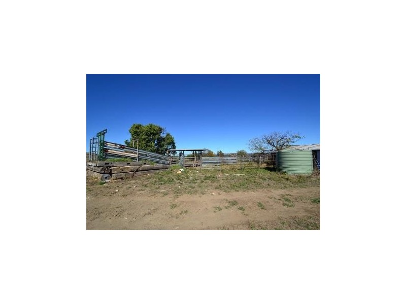 100  Mullers Road, Thangool QLD 4716