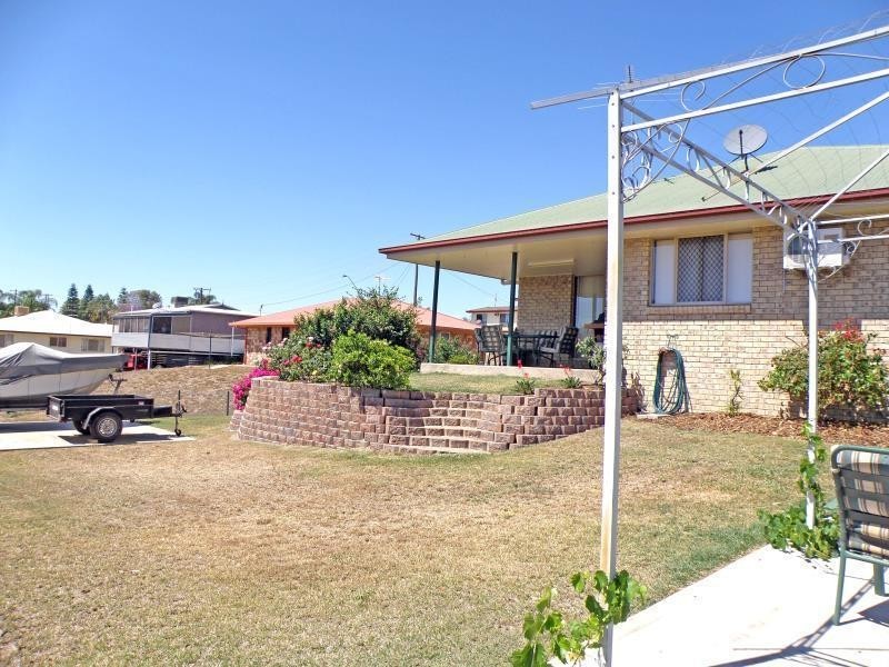 10 Clarke Drive, Biloela QLD 4715