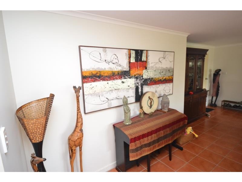 2 Ulogie Court, Biloela QLD 4715