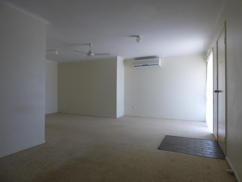 8 Whitlock Place, Biloela QLD 4715