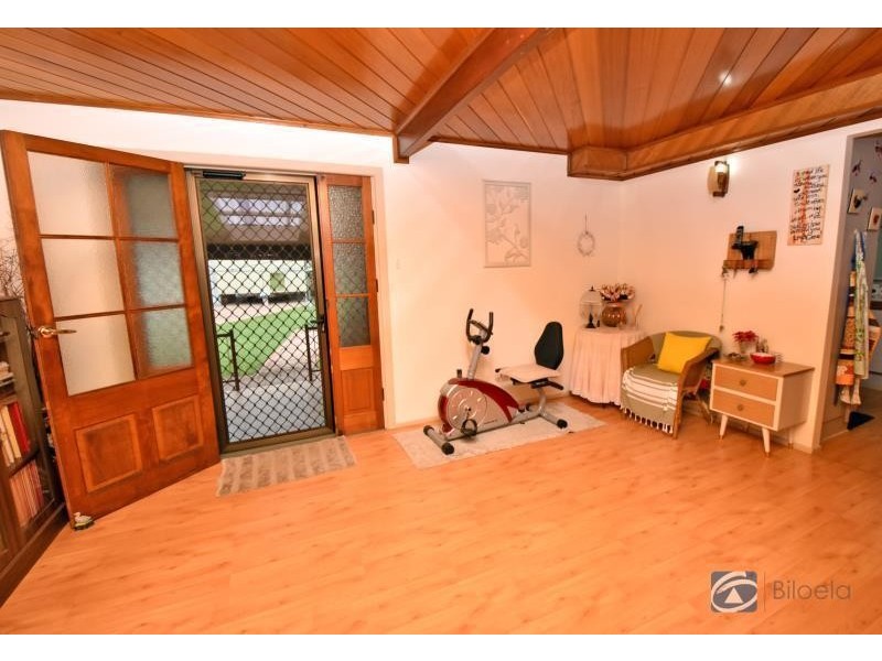 10 Lookerbie Street, Biloela QLD 4715