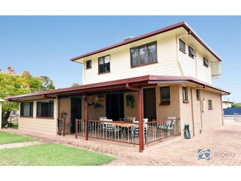 10 Lookerbie Street, Biloela QLD 4715