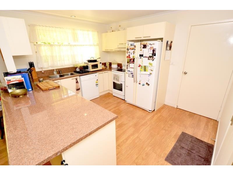 18 Lawrence Street, Biloela QLD 4715