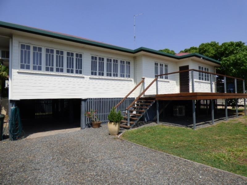 15 Grevillea Street, Biloela QLD 4715