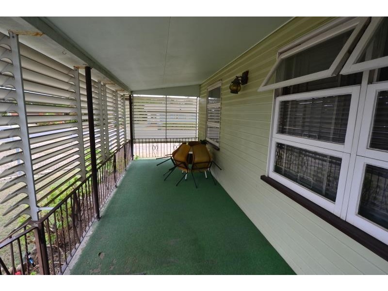 1 Kariboe Street, Biloela QLD 4715