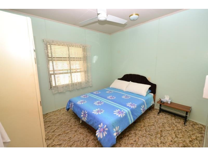 1 Kariboe Street, Biloela QLD 4715