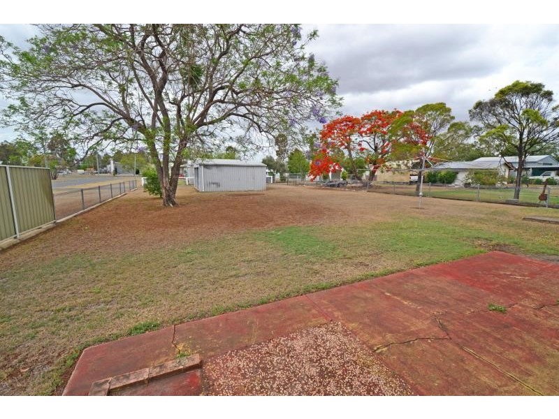 1 Kariboe Street, Biloela QLD 4715
