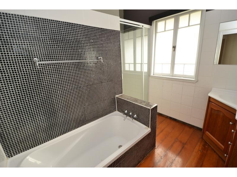 90 Kariboe Street, Biloela QLD 4715