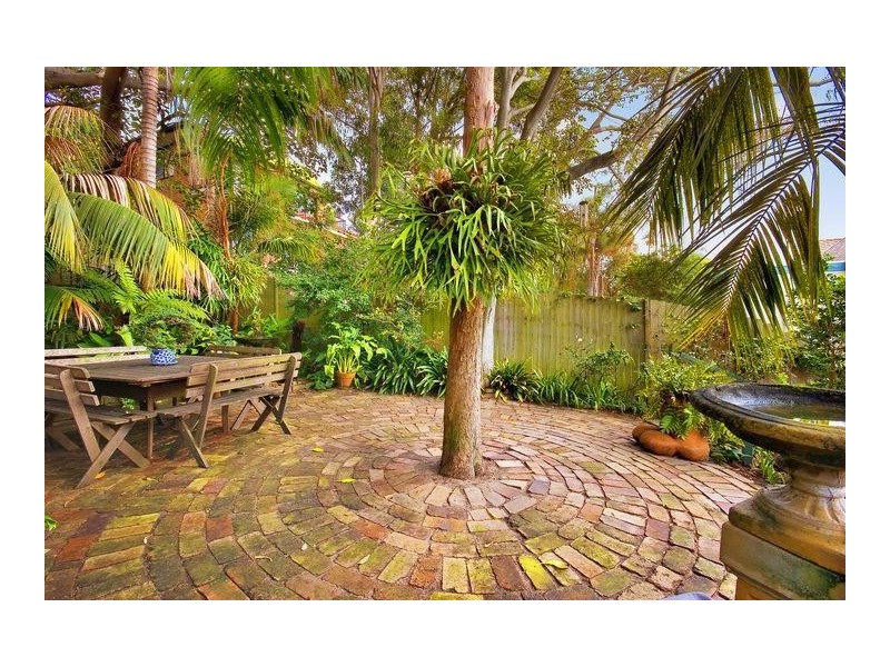 32 Sir Thomas Mitchell Road, Bondi Beach NSW 2026