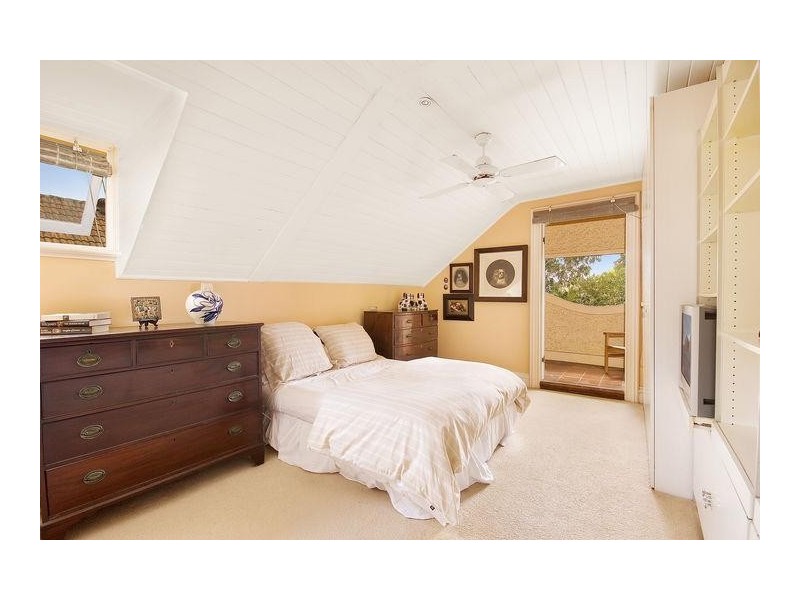 32 Sir Thomas Mitchell Road, Bondi Beach NSW 2026