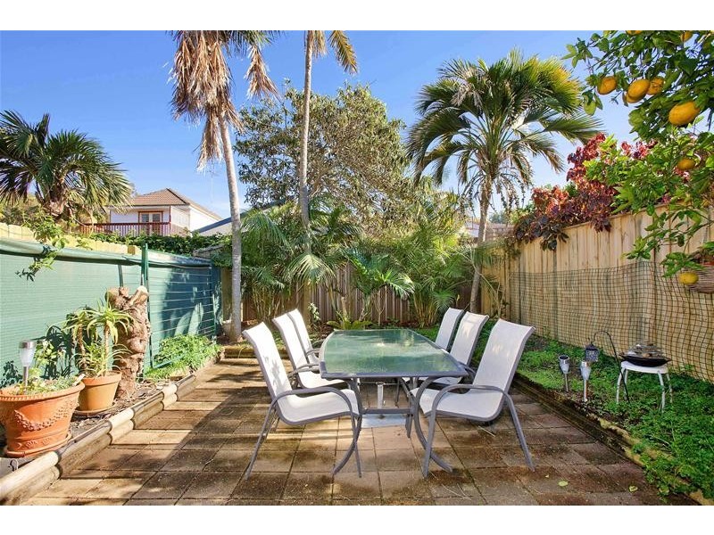 8 Consett Avenue, Bondi Beach NSW 2026