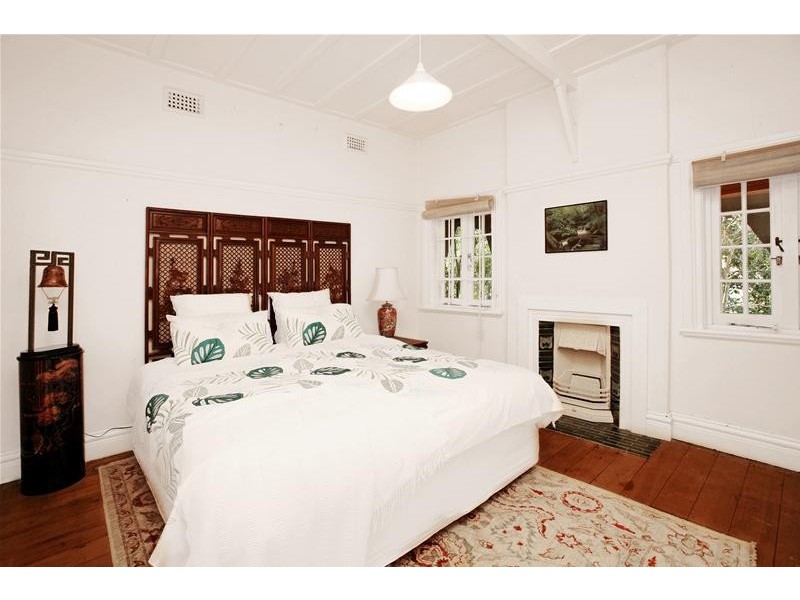 32 Sir Thomas Mitchell Road, Bondi Beach NSW 2026