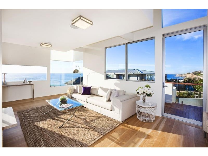 22 Thompson Street, Tamarama NSW 2026