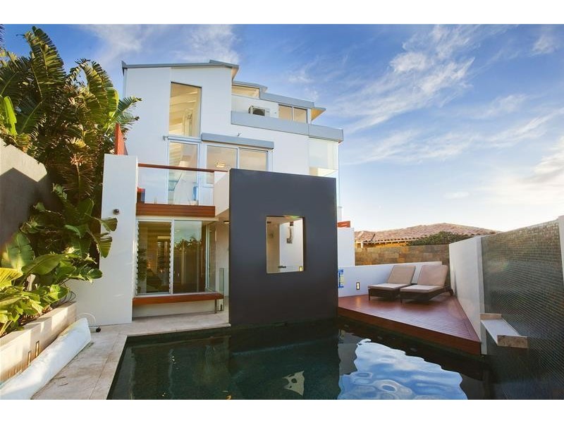 22 Thompson Street, Tamarama NSW 2026