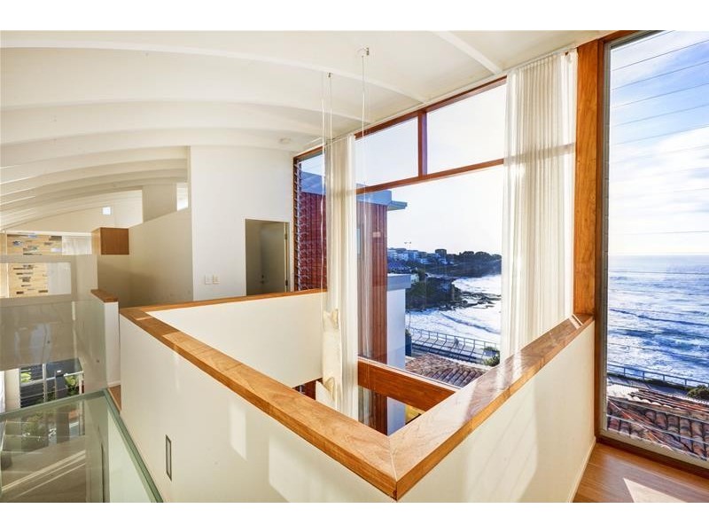 22 Thompson Street, Tamarama NSW 2026