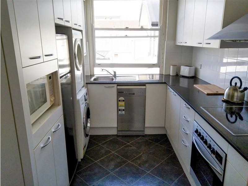 10/10 Warners Avenue, Bondi Beach NSW 2026