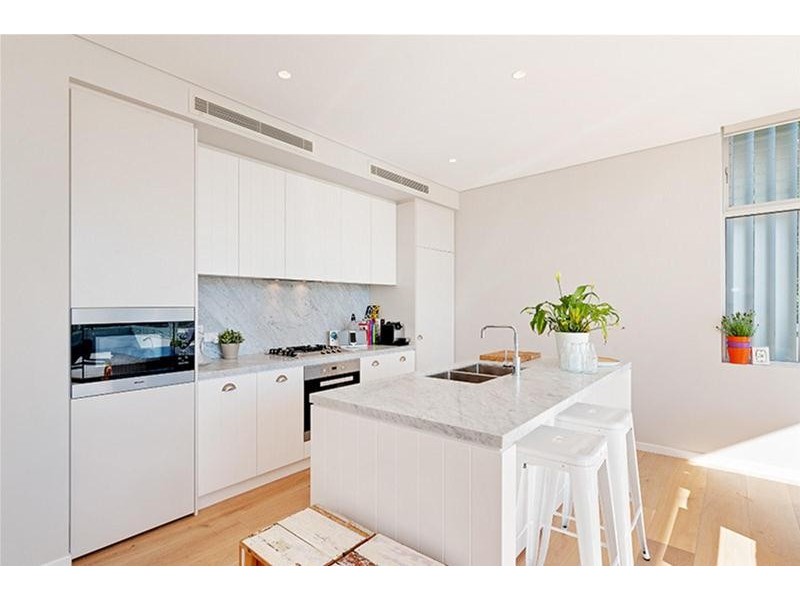 9/36 Fletcher Street, Tamarama NSW 2026