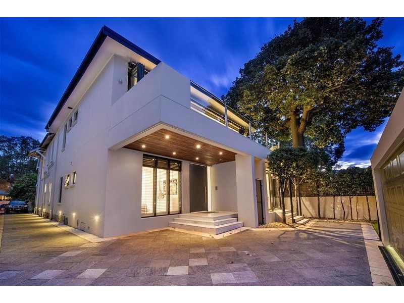 2/4 Etham Avenue, Darling Point NSW 2027