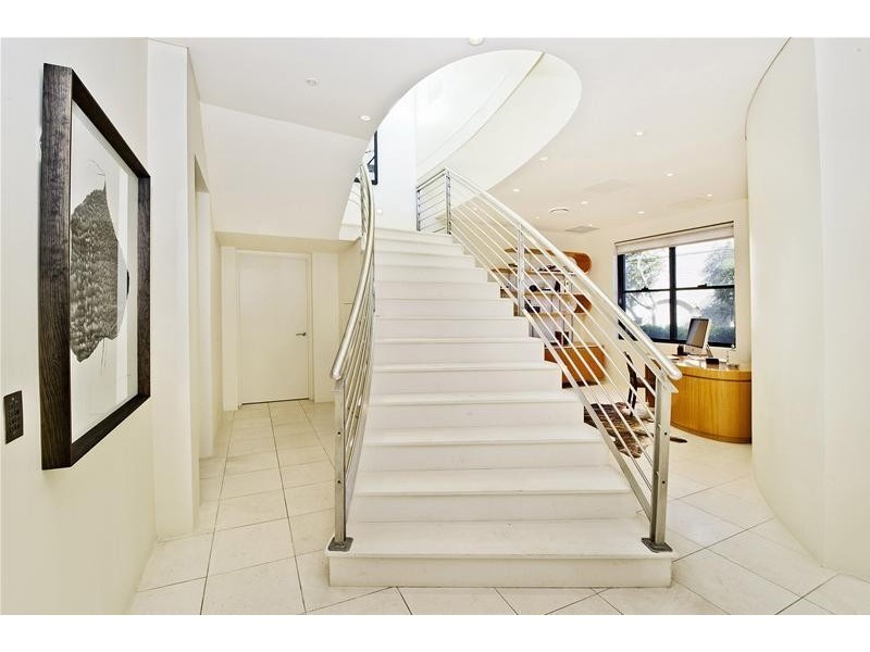 2/4 Etham Avenue, Darling Point NSW 2027