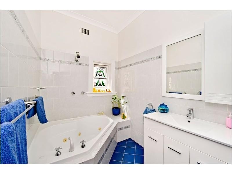 22 Roe Street, North Bondi NSW 2026