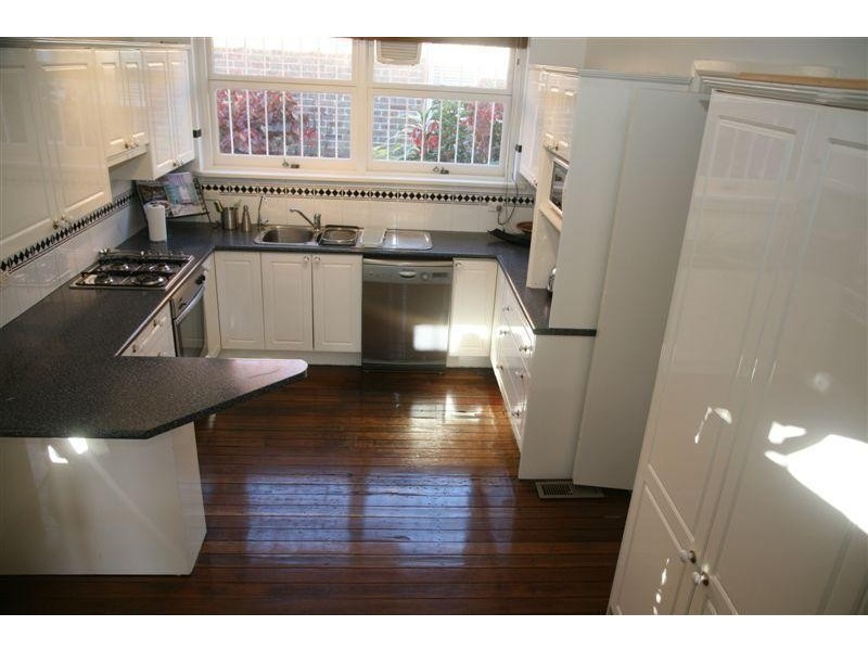 17 Roberts Street, Rose Bay NSW 2029