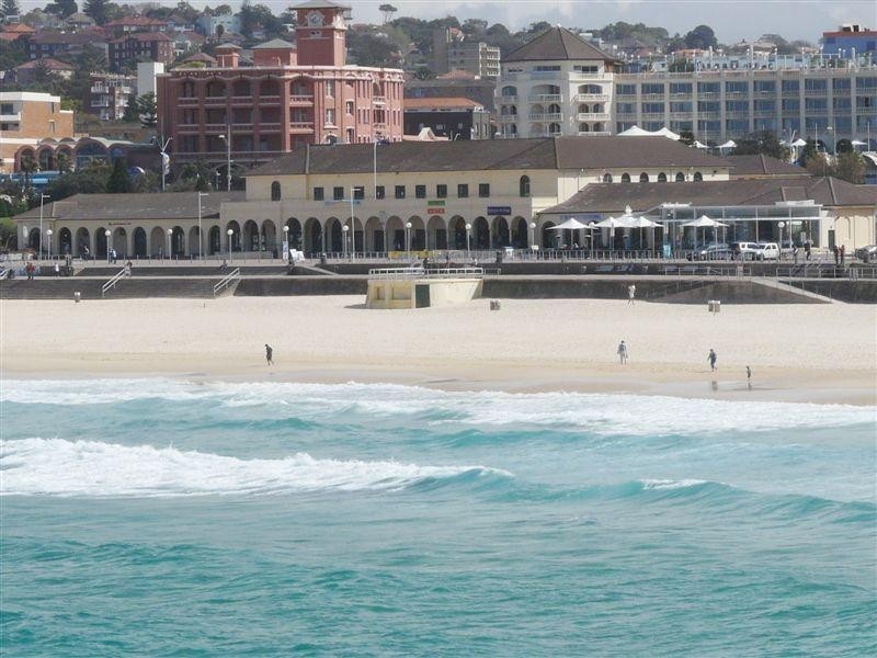 2/97 Ramsgate Avenue, Bondi Beach NSW 2026