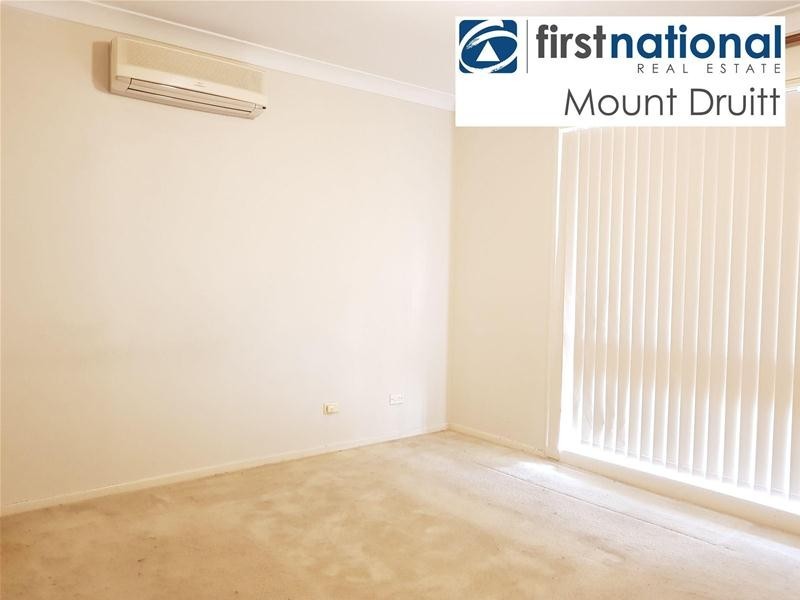 20 Avon Place, St Clair NSW 2759