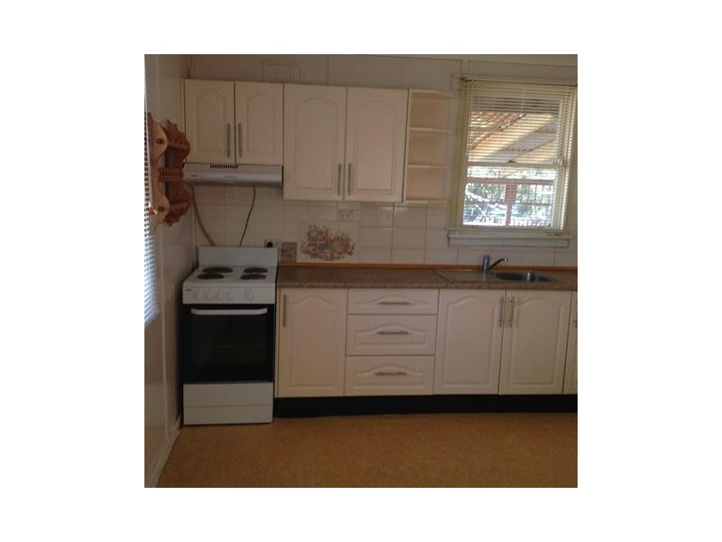 8 NELLA DAN Avenue, Tregear NSW 2770