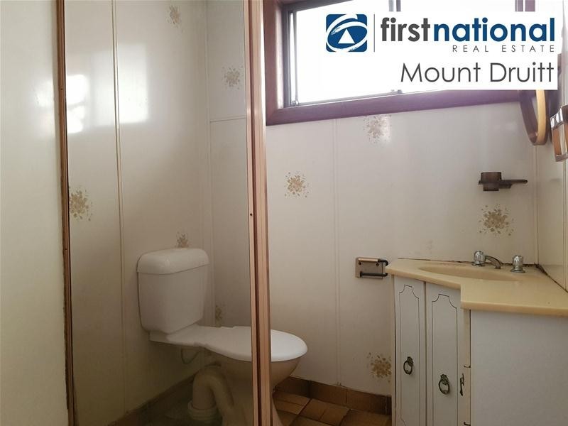 46 Waikanda Crescent, Whalan NSW 2770