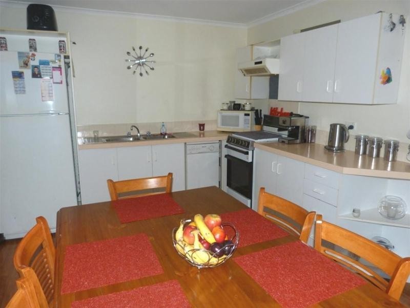 16 Clucas Road, Dharruk NSW 2770