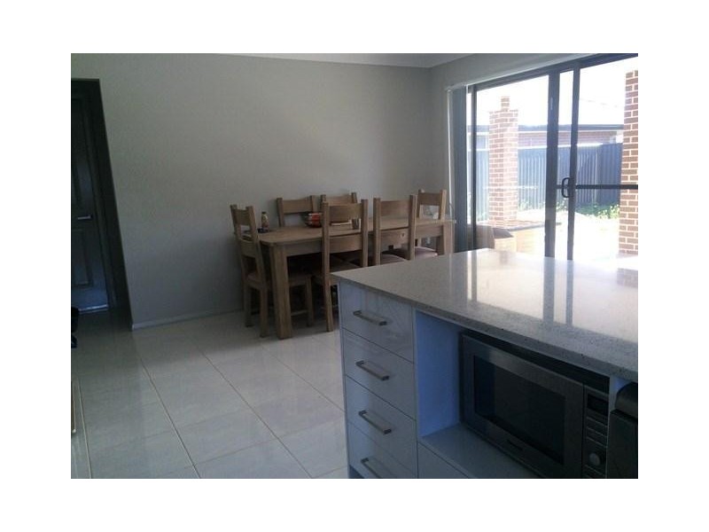 24 BLACKBURN Street, Ropes Crossing NSW 2760