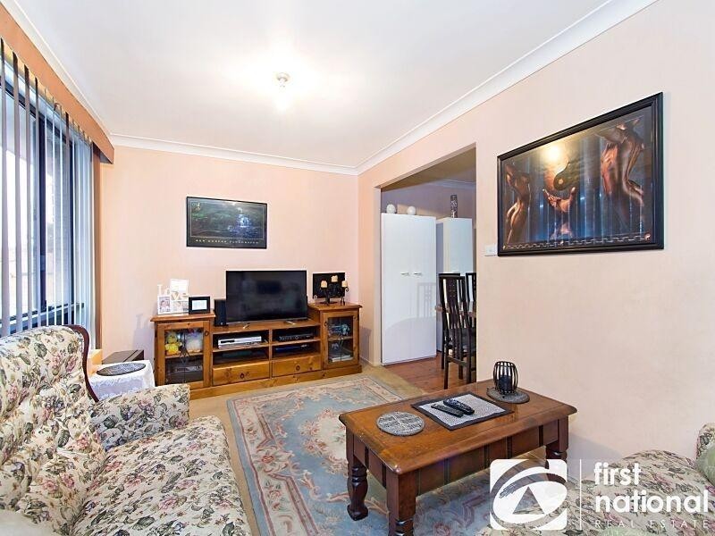 8 Ontario Avenue, St Clair NSW 2759