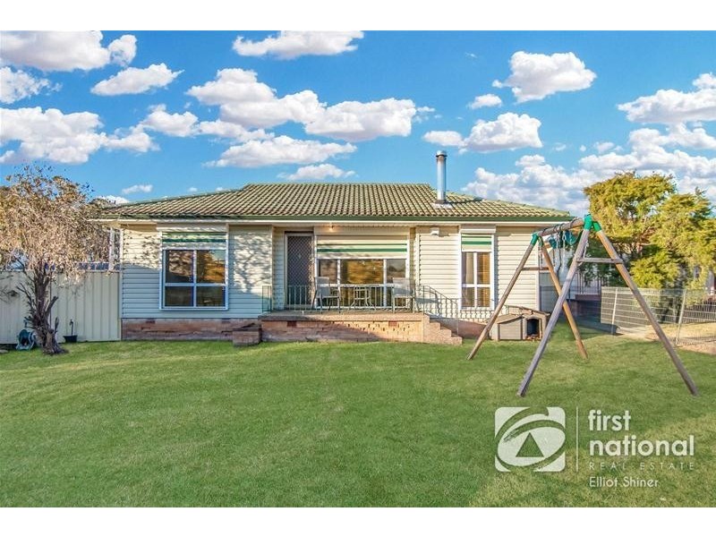 7 Casey Place, Blackett NSW 2770
