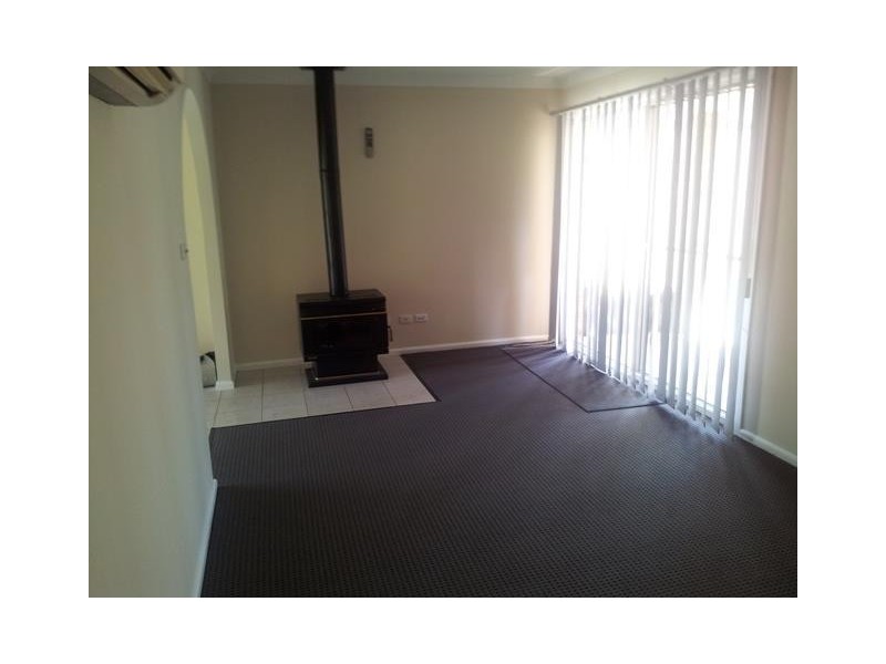 62 Canberra Street, Oxley Park NSW 2760