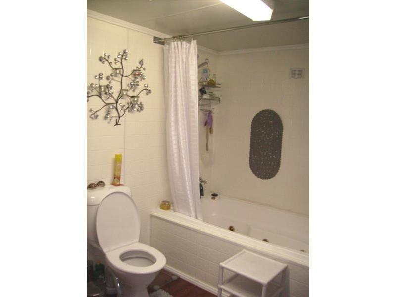 7  Lucena Crescent, Lethbridge Park NSW 2770