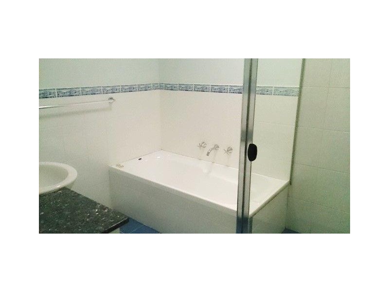 42a FRANCIS Street, Cambridge Park NSW 2747