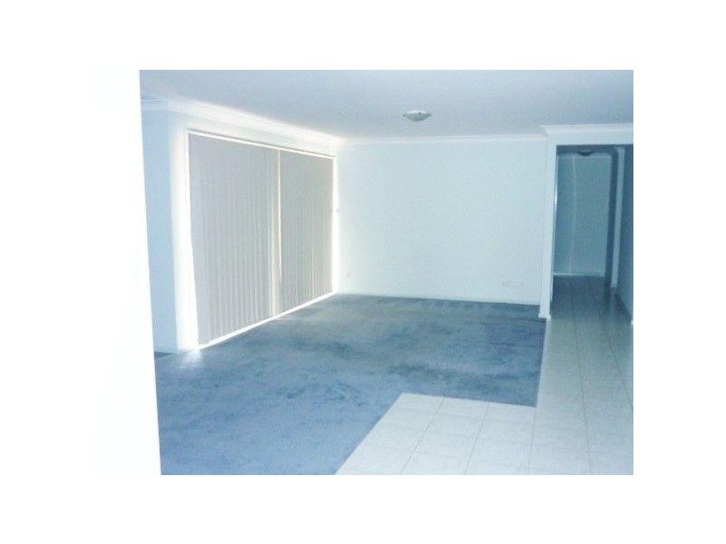 42a FRANCIS Street, Cambridge Park NSW 2747