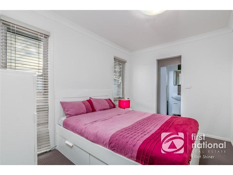 17 Idriess Crescent, Blackett NSW 2770