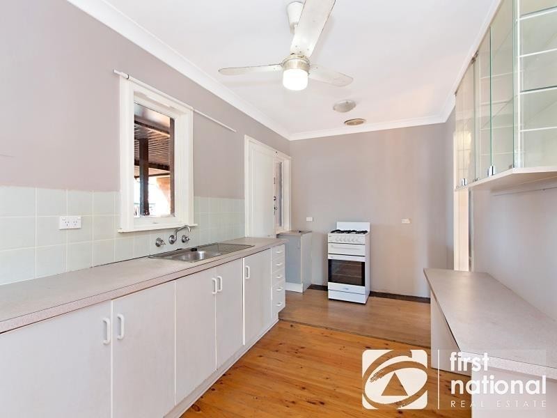 30 Palmyra Avenue, Lethbridge Park NSW 2770