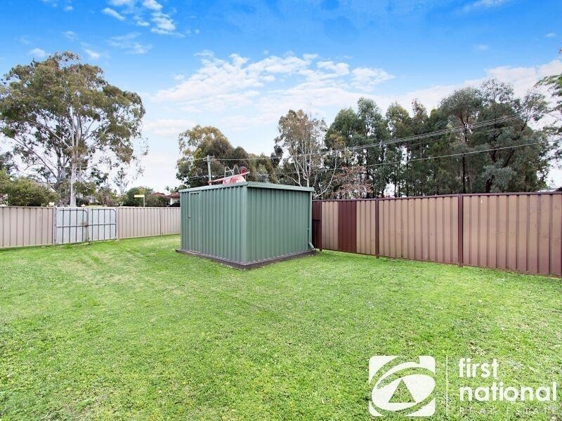 5 Shields Road, Colyton NSW 2760
