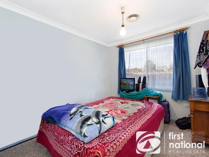 27 Pangari Crescent, Dharruk NSW 2770