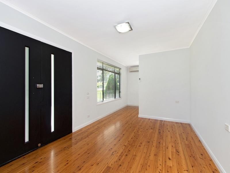 11 Tabali Street, Whalan NSW 2770