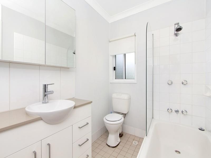 11 Tabali Street, Whalan NSW 2770