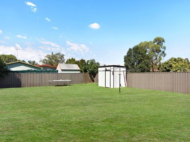 11 Tabali Street, Whalan NSW 2770